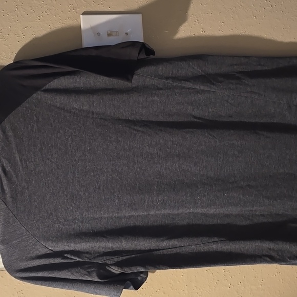 FOX TECH MEN SHIRT SIZE MEDIUM - Picture 3 of 3